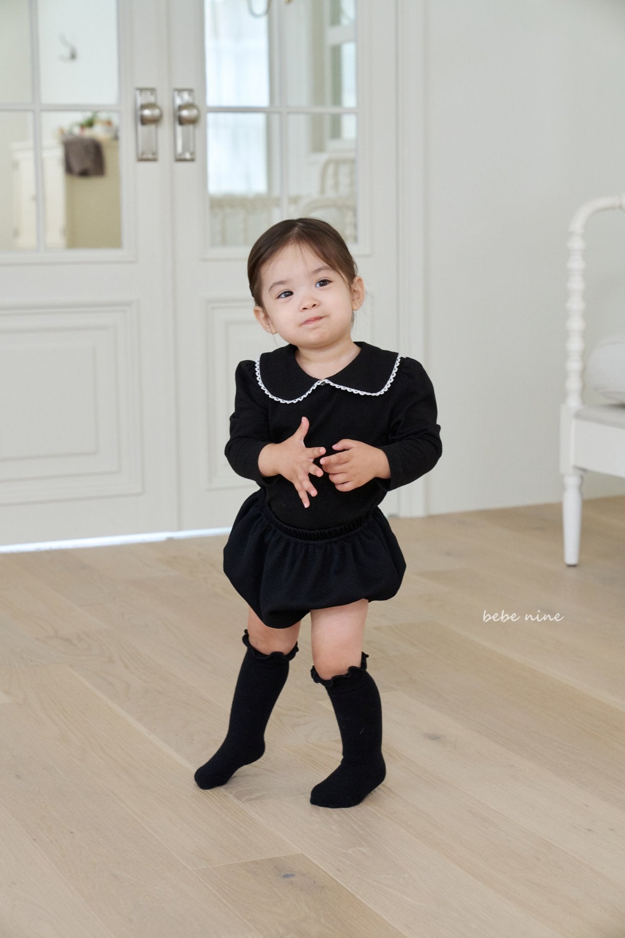 ［bebenine］Lace Round Collar Tee