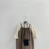 [minirobe] Eyelet round tee