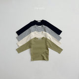 [minirobe] Eyelet round tee