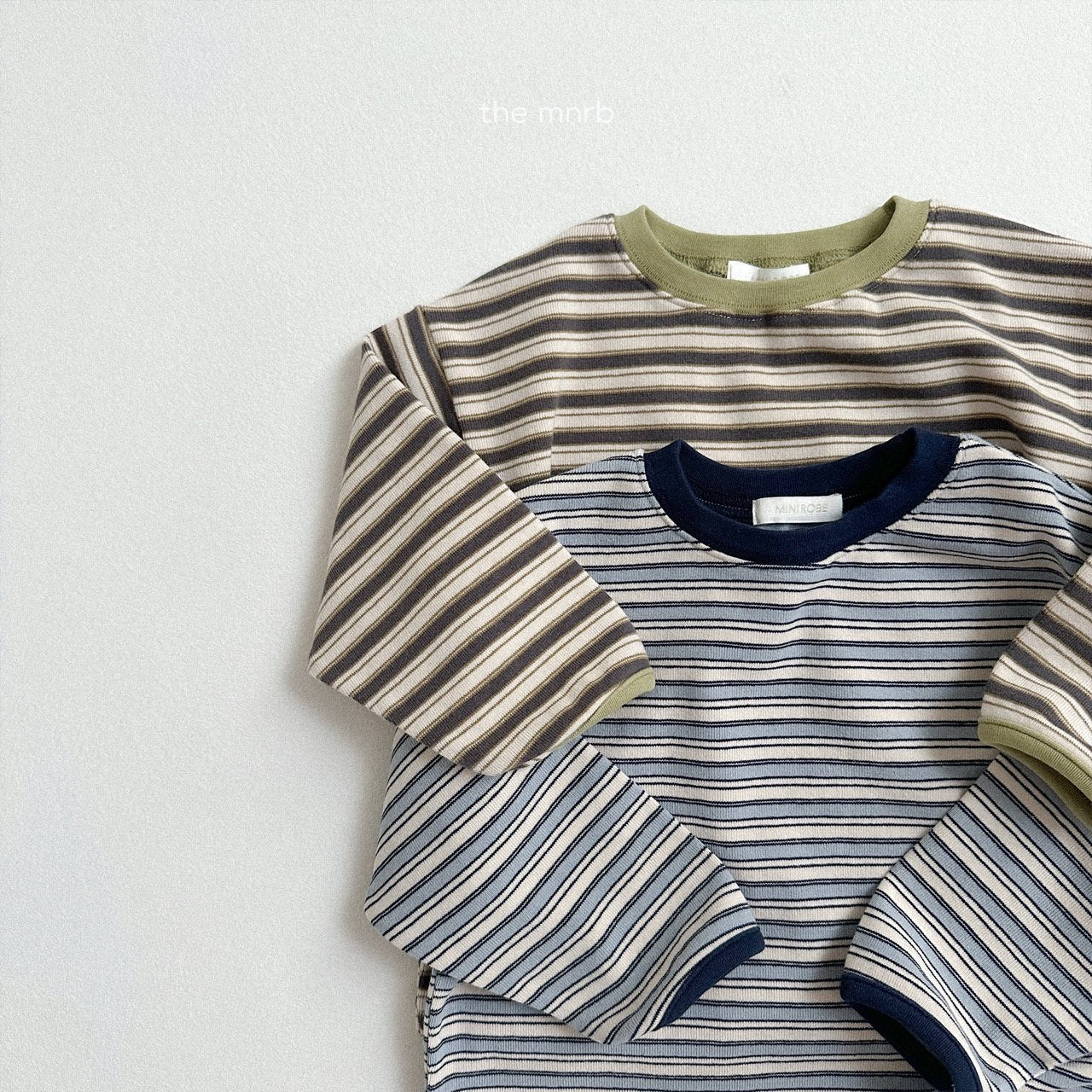 [minirobe] Olive long-sleeve tee