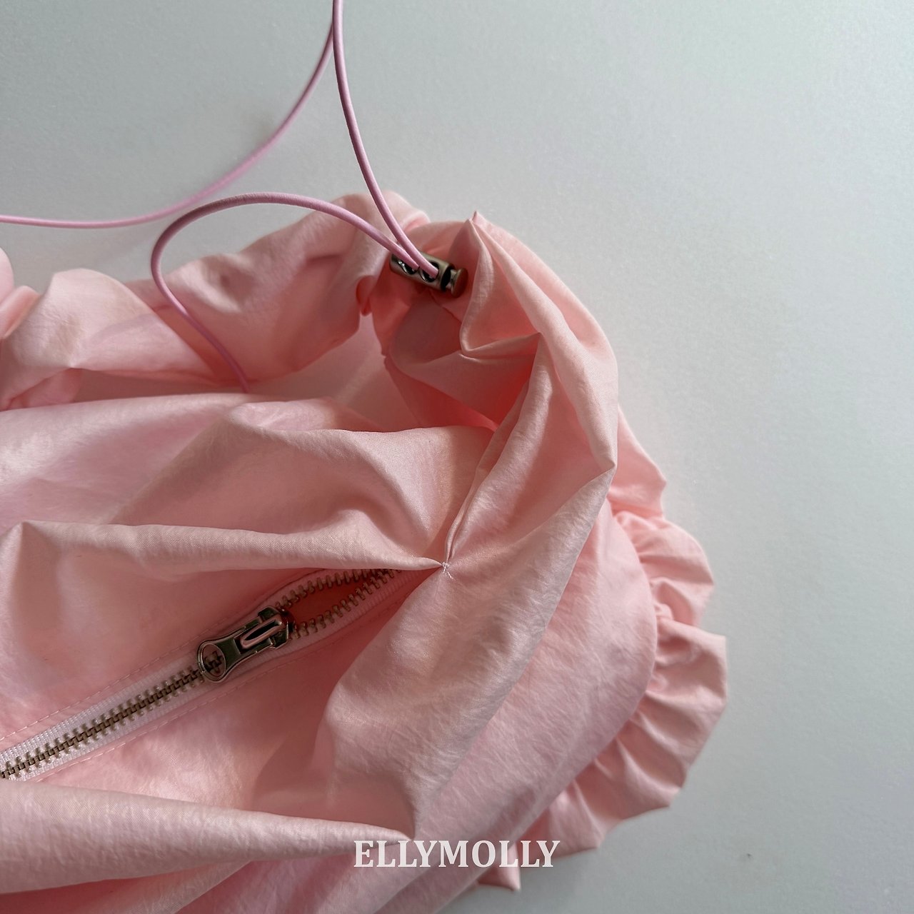 ［ELLY MOLLY］Memory frill bag