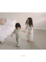 ［MELMEL］Sunday flower setup