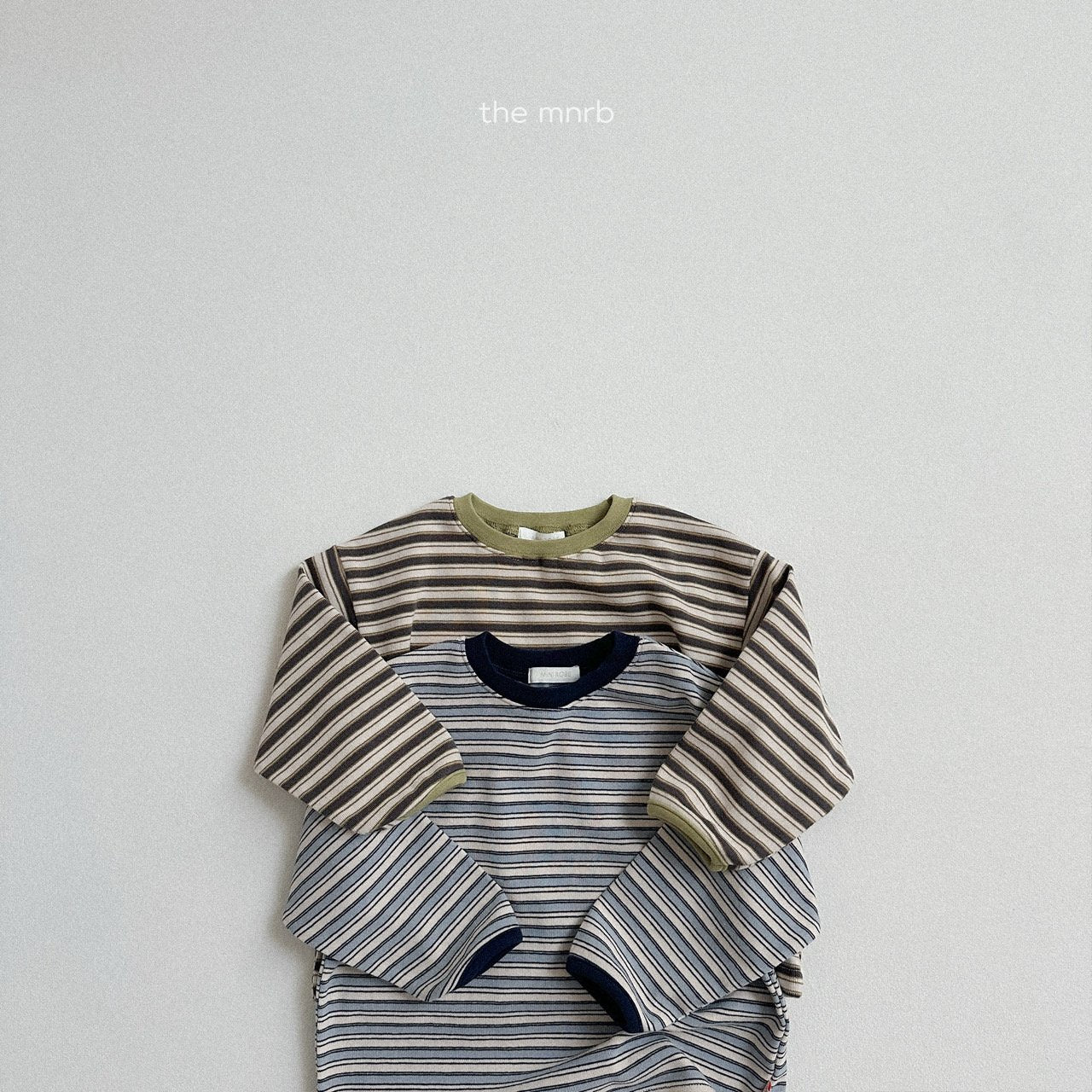 [minirobe] Olive long-sleeve tee