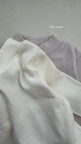 ［mimi market］Eyelet turtleneck tee