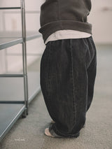［MELMEL］Loose fit denim pants