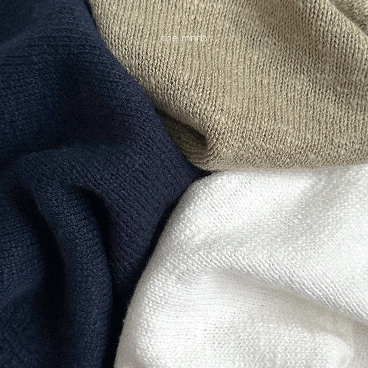 [minirobe] Square-neck knit vest