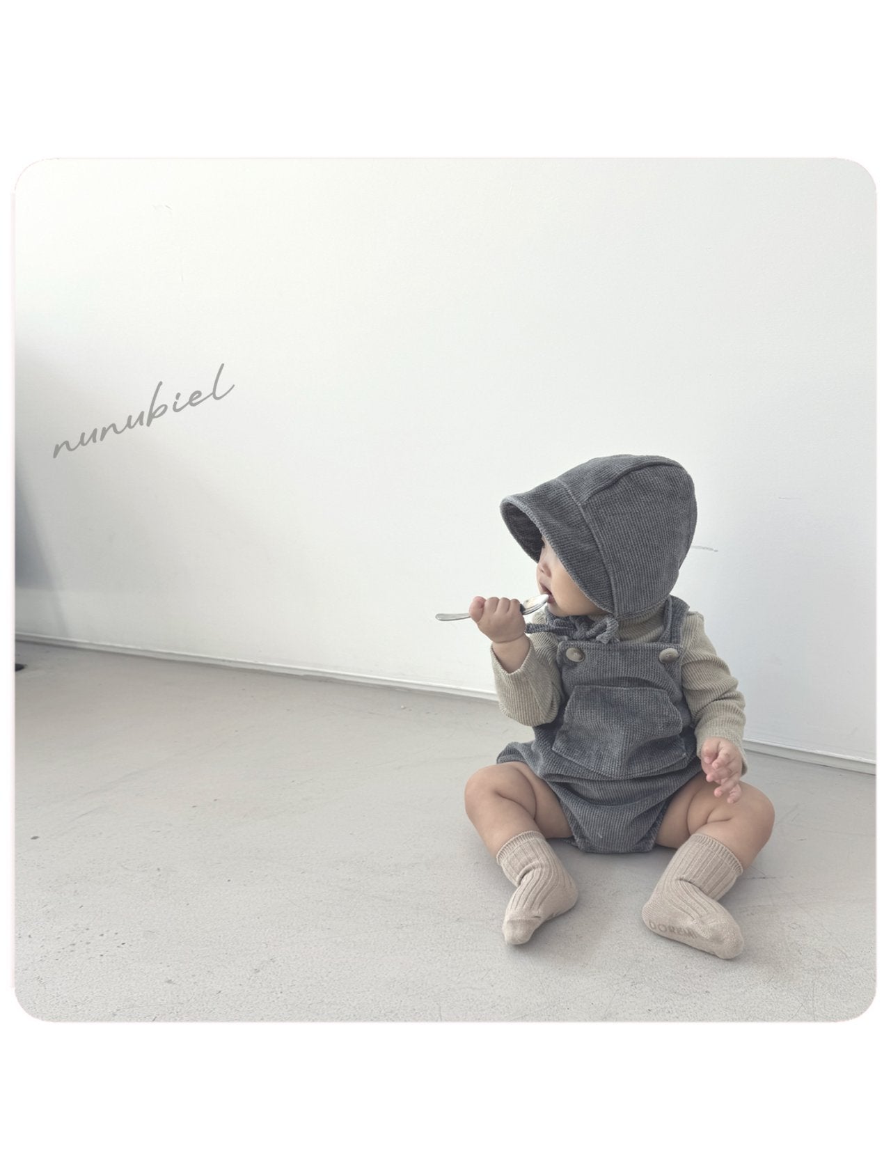 ［nunubiel］Corduroy rompers & bonnet