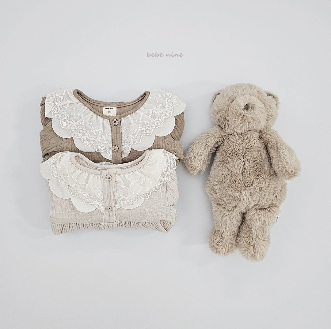 ［bebenine］Claire Frill Suit
