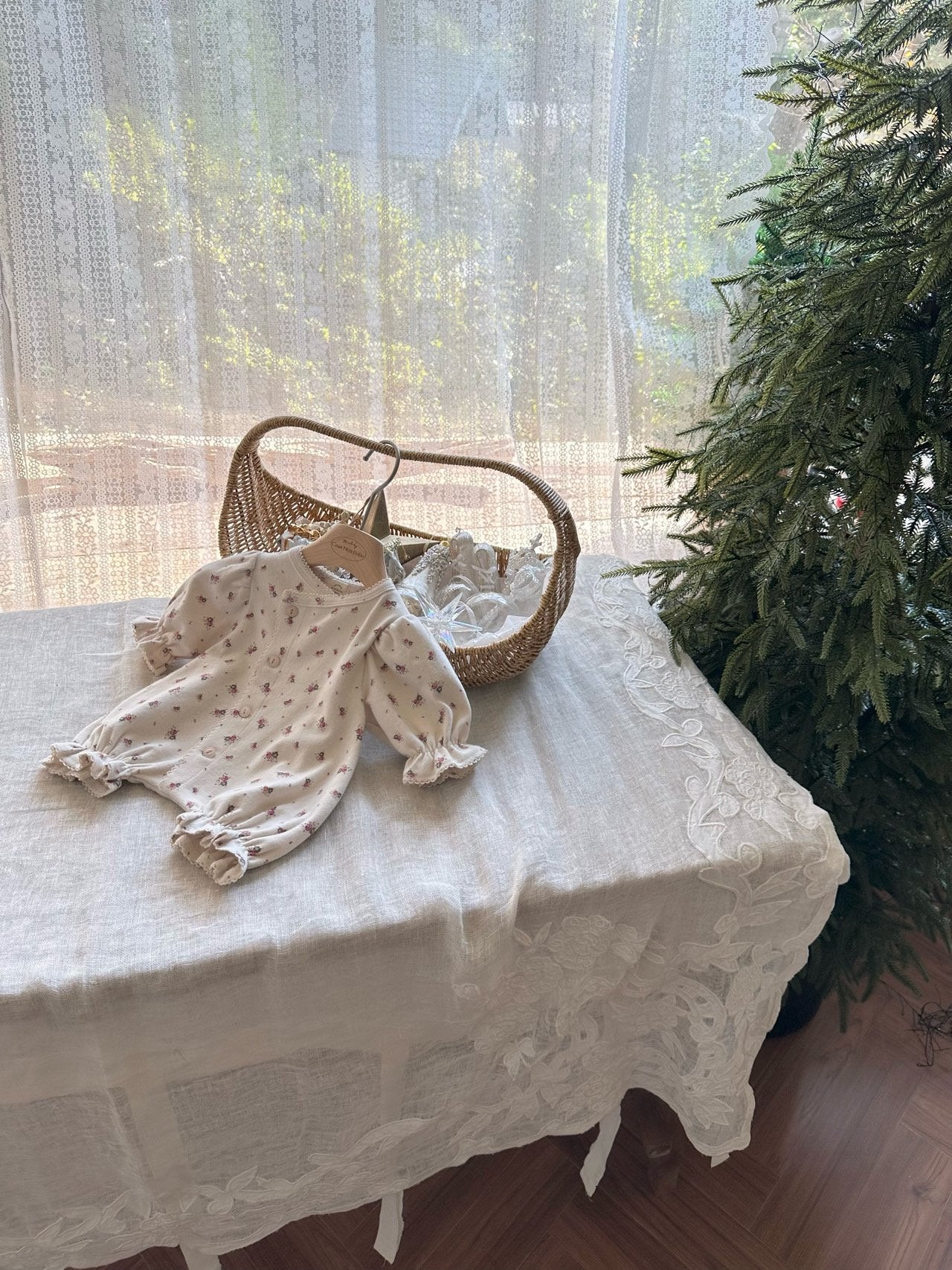 ［monbebe］Flower glowly rompers