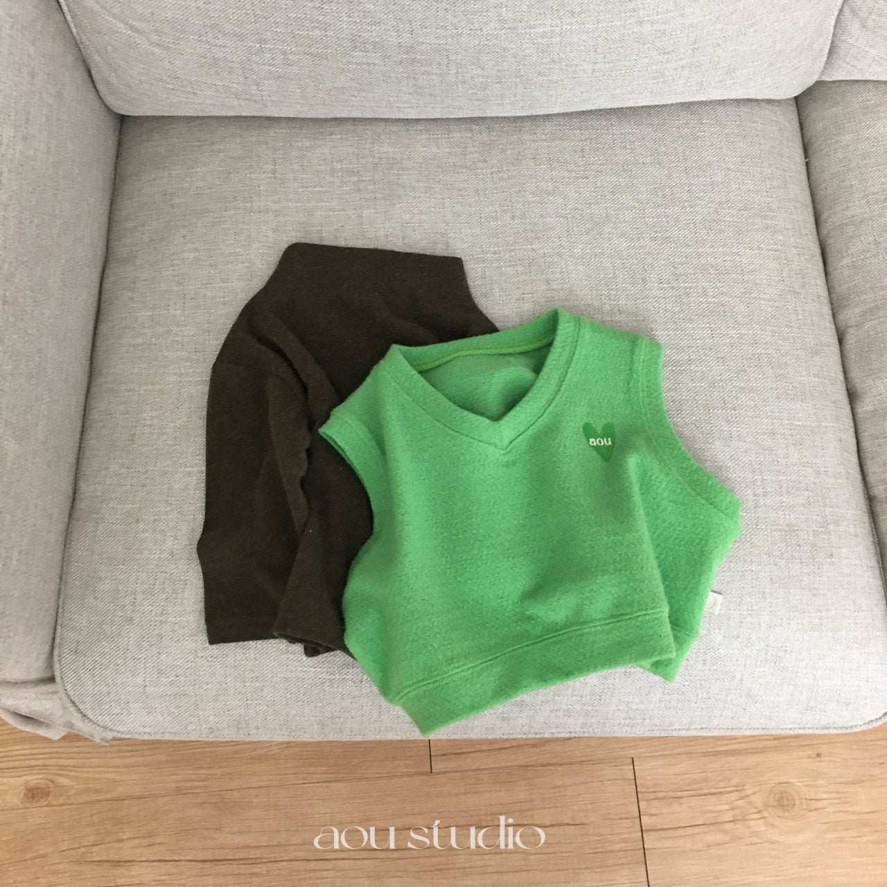 ［aou studio］Pompom mock neck