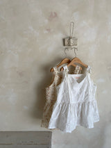 ［Anne shirley］Letter bustier mom blouse (ivory)