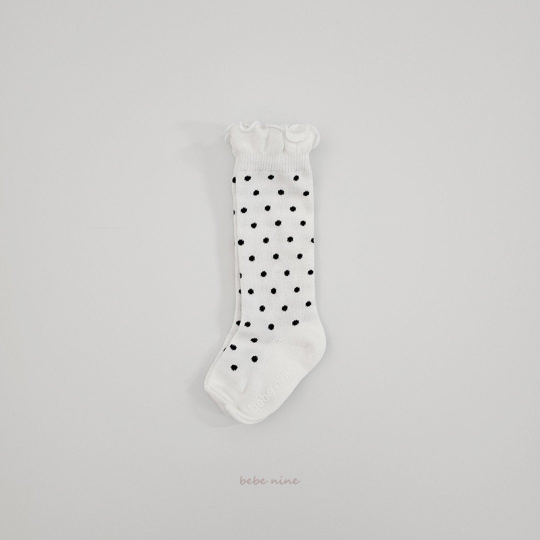 ［bebenine］Nine Frill Knee Socks Set