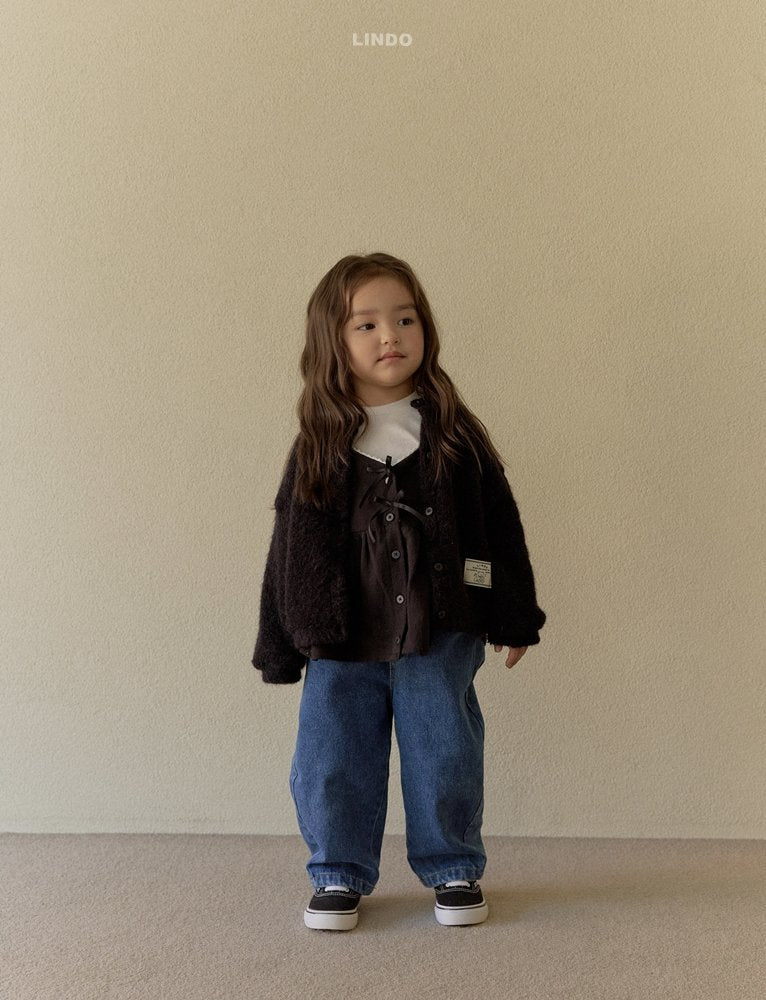 ［LINDO］Flutter ribbon blouse