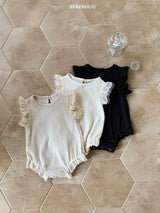 ［bebe holic］Lain lace frill rompers