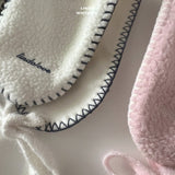 ［LINDO］Mellow embroidery ear muffler