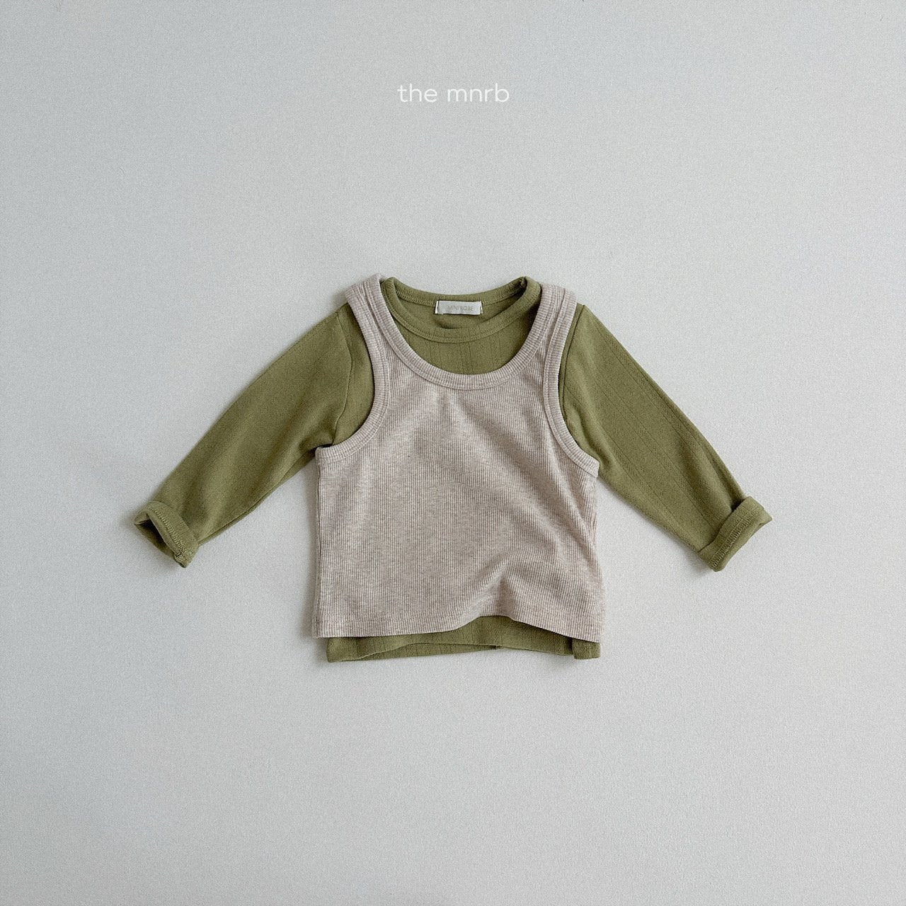 [minirobe] Eyelet round tee