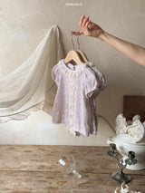 ［bebe holic］Bouquet lace frill rompers
