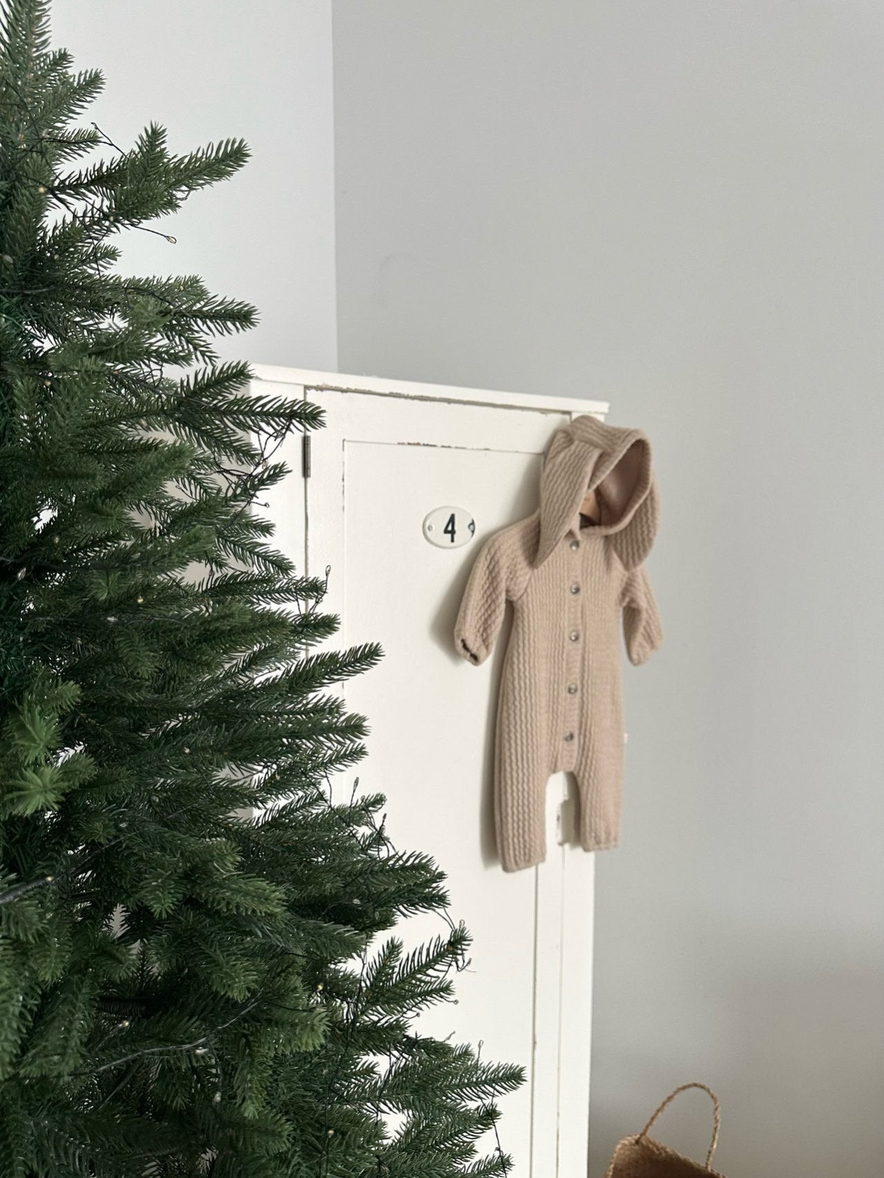 ［monbebe］Bunny knit suit