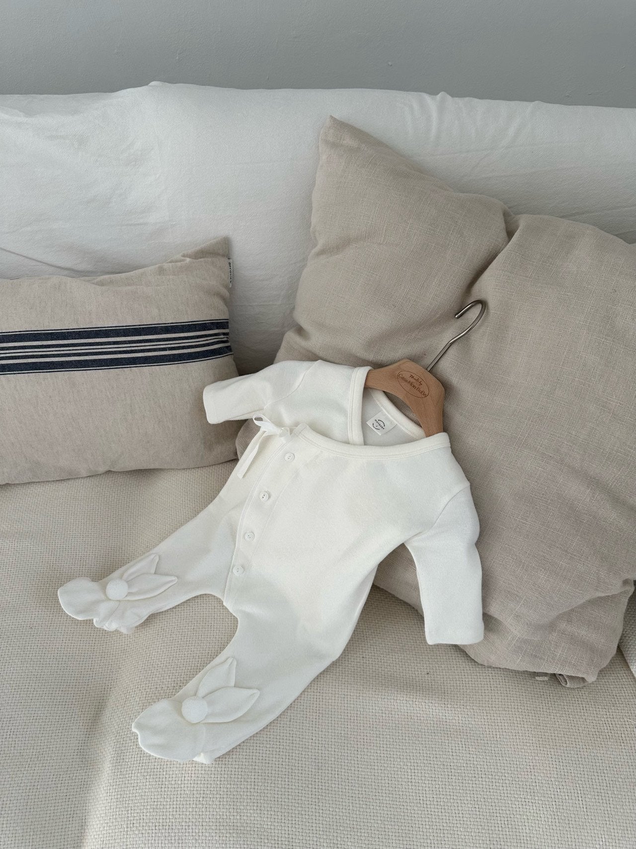 ［monbebe］Bunny toe suit