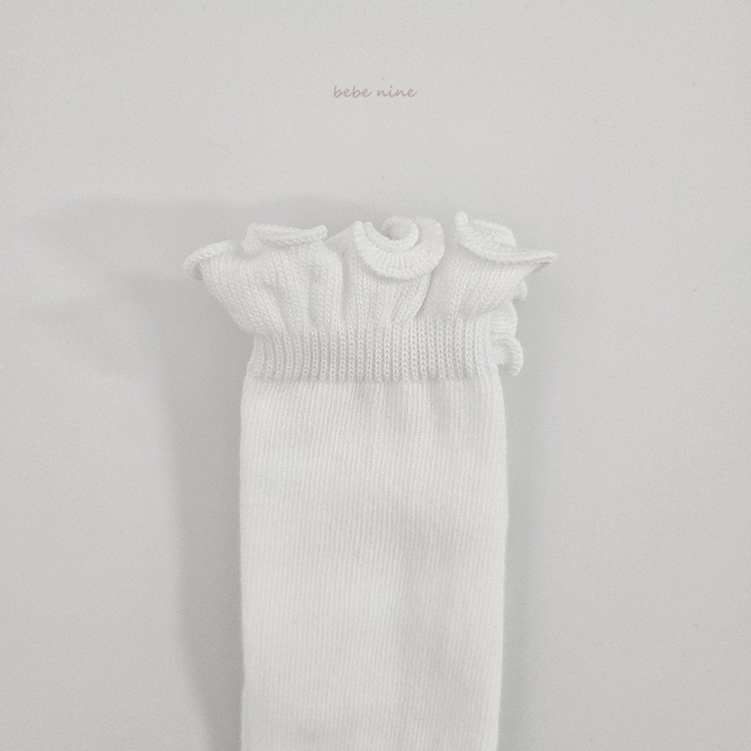 ［bebenine］Nine Frill Knee Socks Set