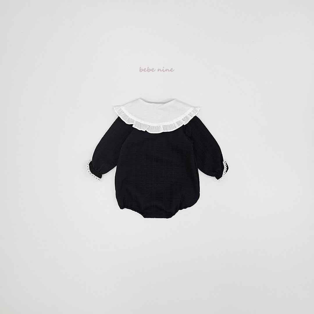 ［bebenine］Frillin Suit