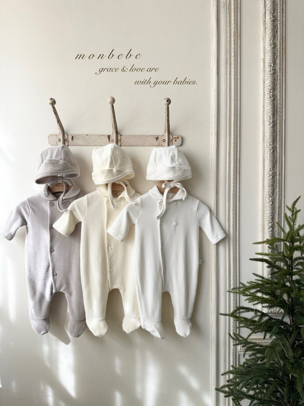 ［monbebe］Loyal rompers