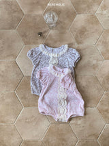 ［bebe holic］Bouquet lace frill rompers