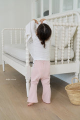［bebenine］Black Pink Flare Pants