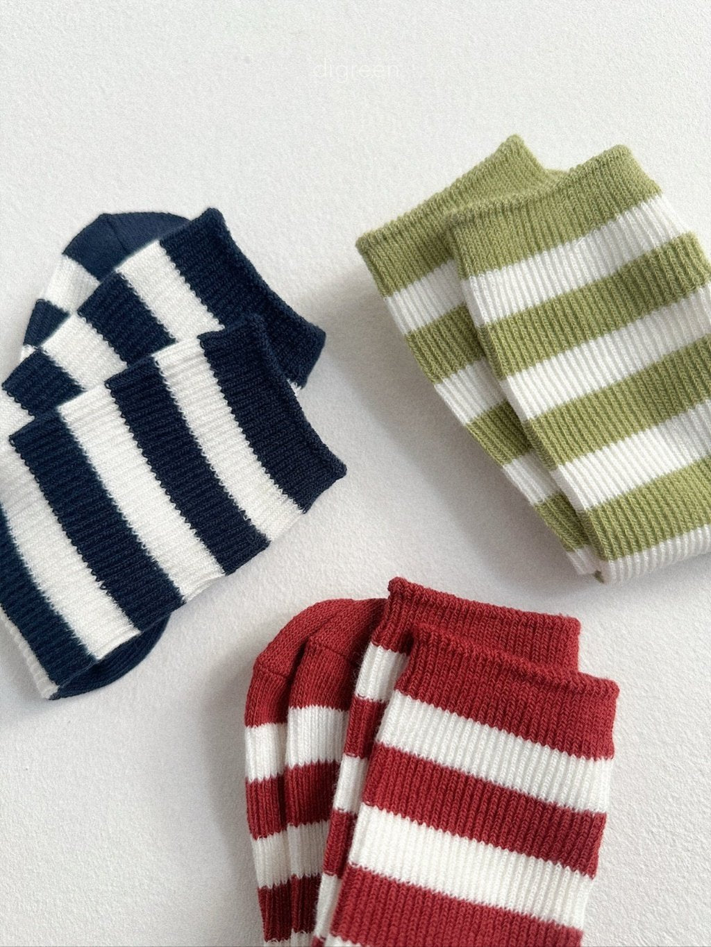 ［digreen］Minimal stripe socks set