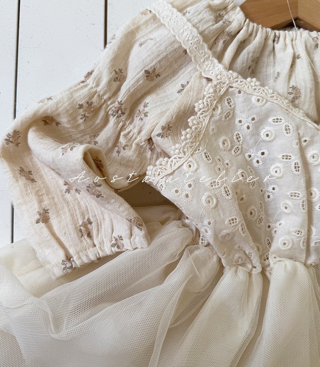 ［Aosta］Lace tulip one-piece