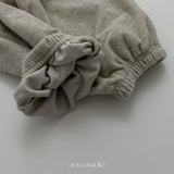 ［aou studio］Cream jogger pants