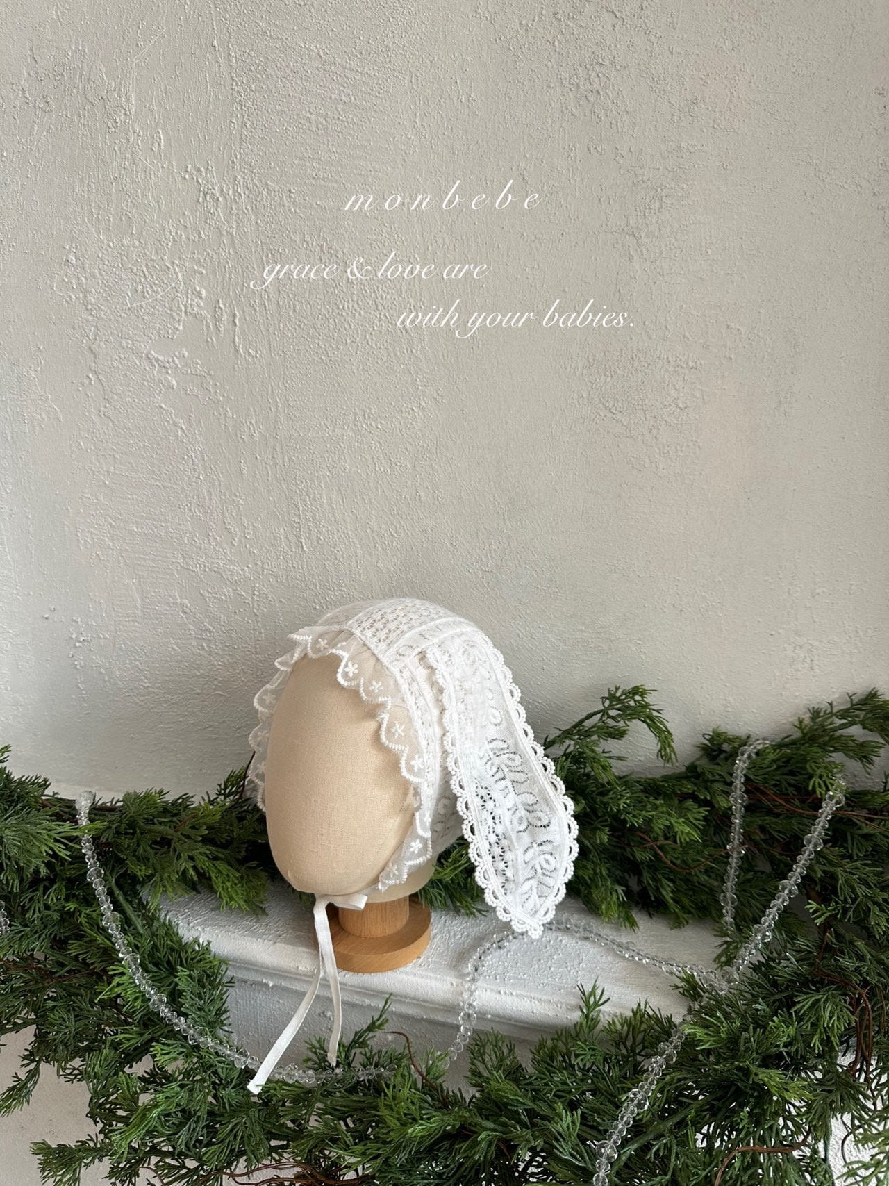［monbebe］Winter bunny lace bonnet