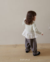 ［nanamood by BANANAJ］Bebe ruffle frill tee