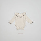 ［bebenine］Shirring Ribbed Suit