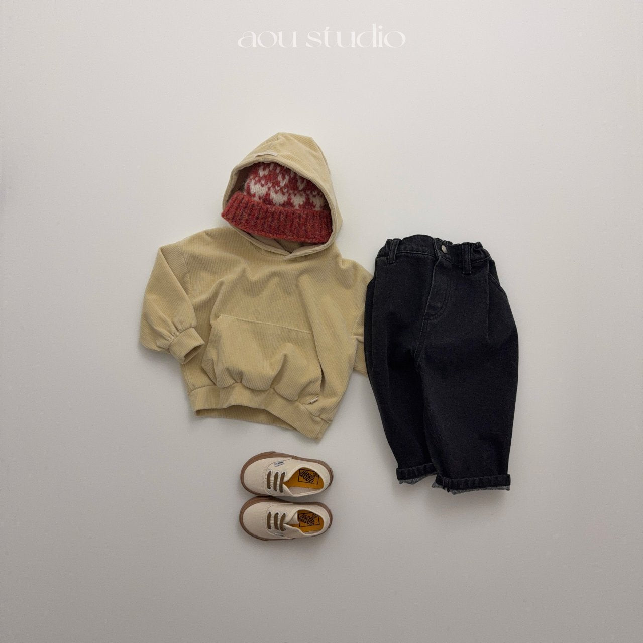 ［aou studio］Cream hoodie