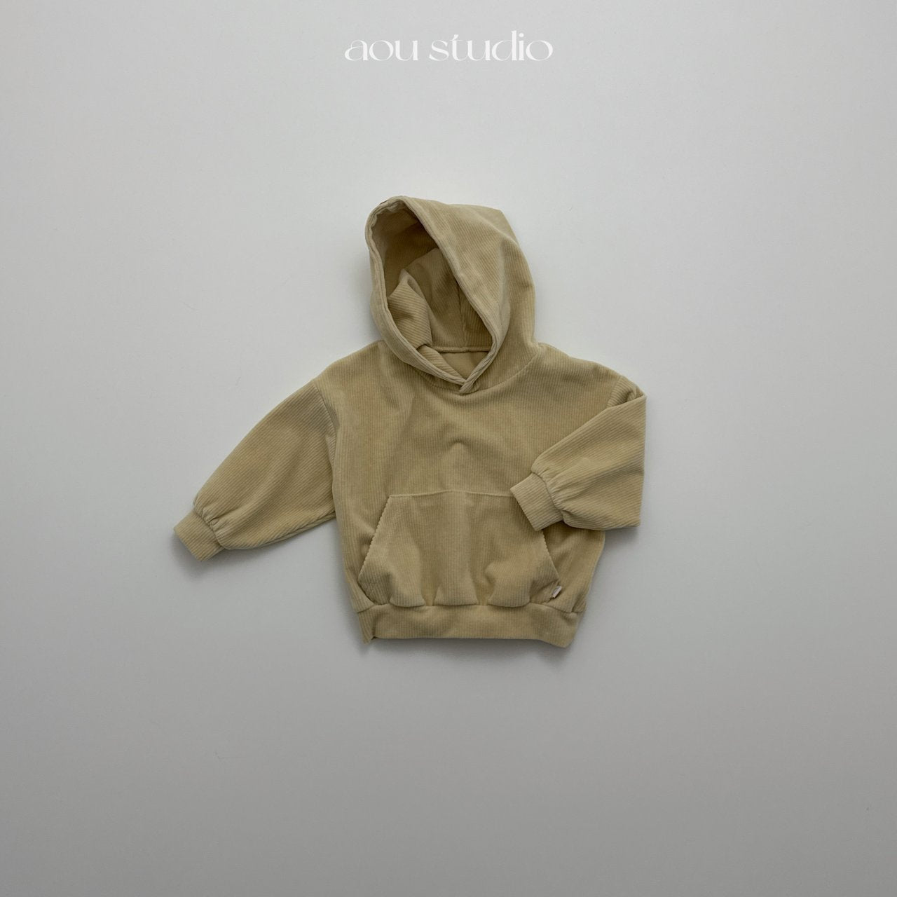 ［aou studio］Cream hoodie
