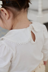 ［bebenine］Lace Round Collar Tee