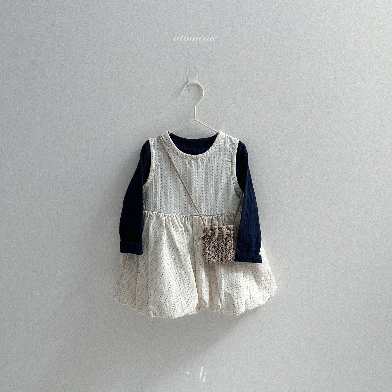 [atomeme] Creme ribbed tee