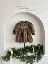 ［monbebe］Merry zimmer one-piece