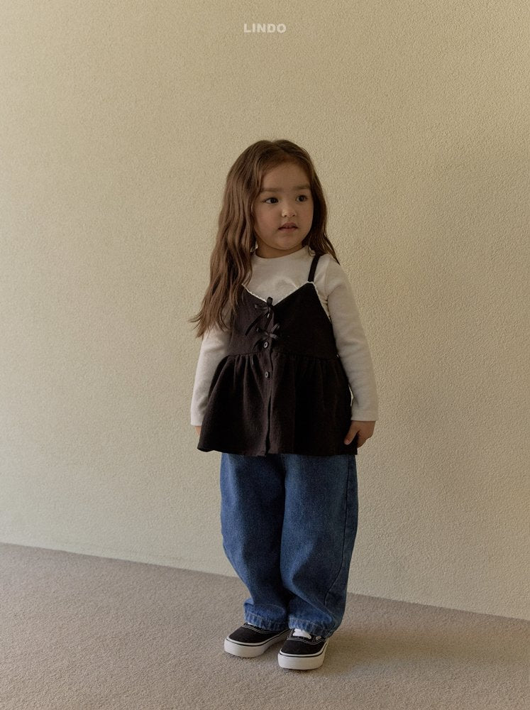 ［LINDO］Flutter ribbon blouse