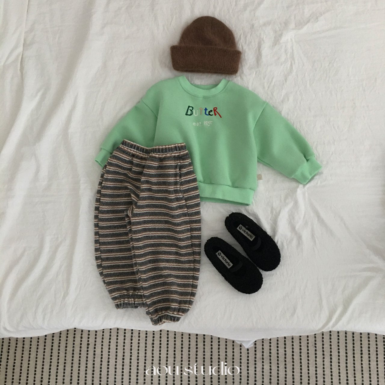 ［aou studio］Cookie stripe jogger