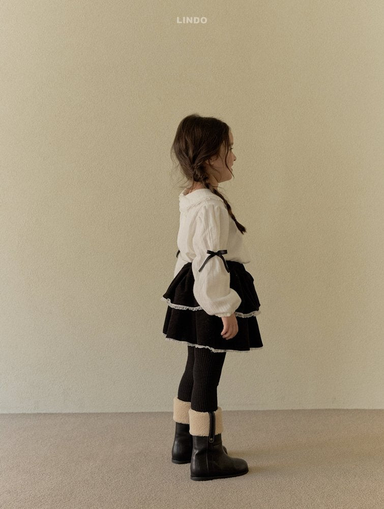 ［LINDO］Anna ribbon collar blouse