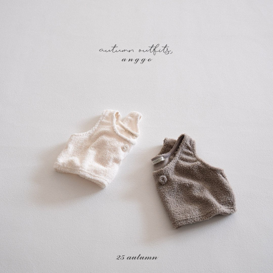 ［anggo］Cream vest