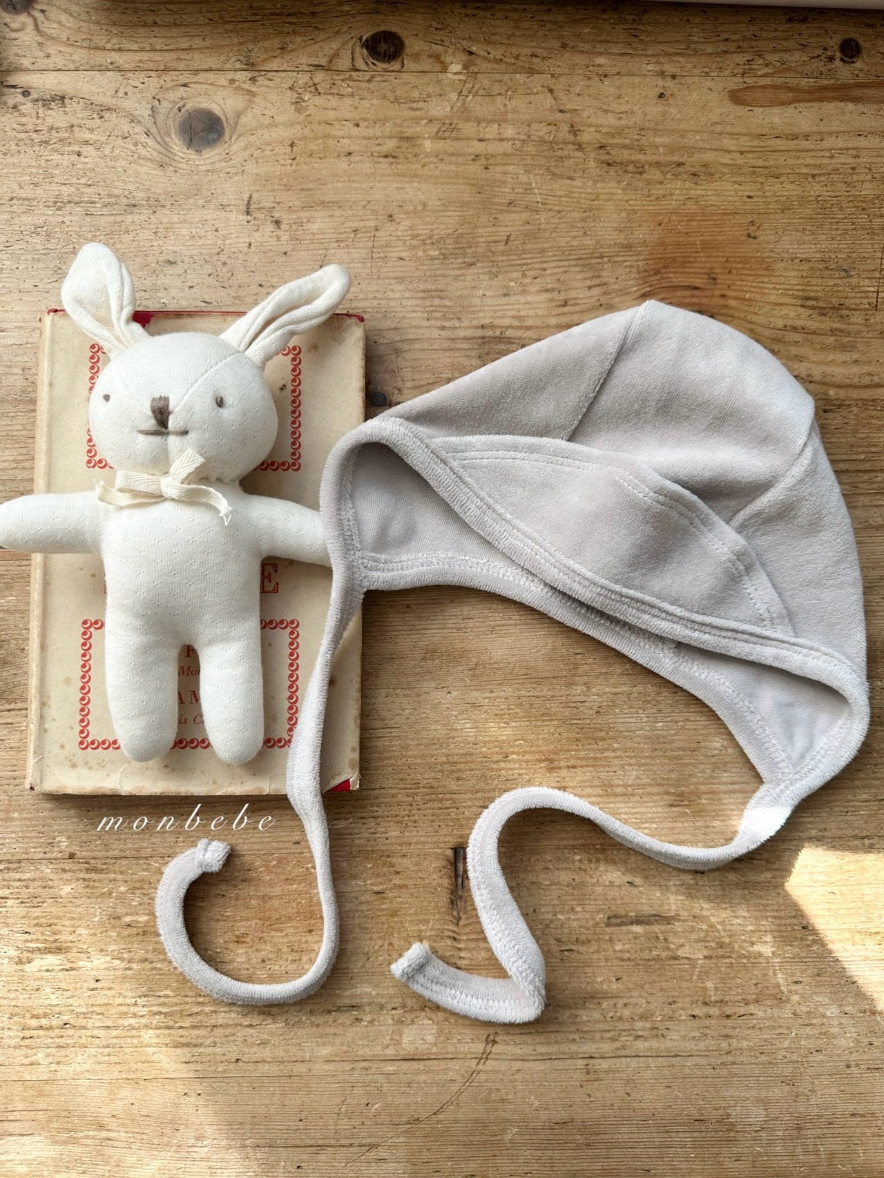 ［monbebe］Cotton velvet bonnet