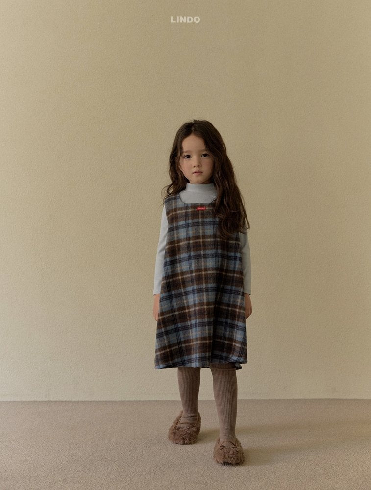 ［LINDO］Basic half neck tee