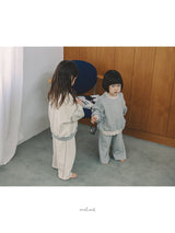 ［MELMEL］Stitched straight pants