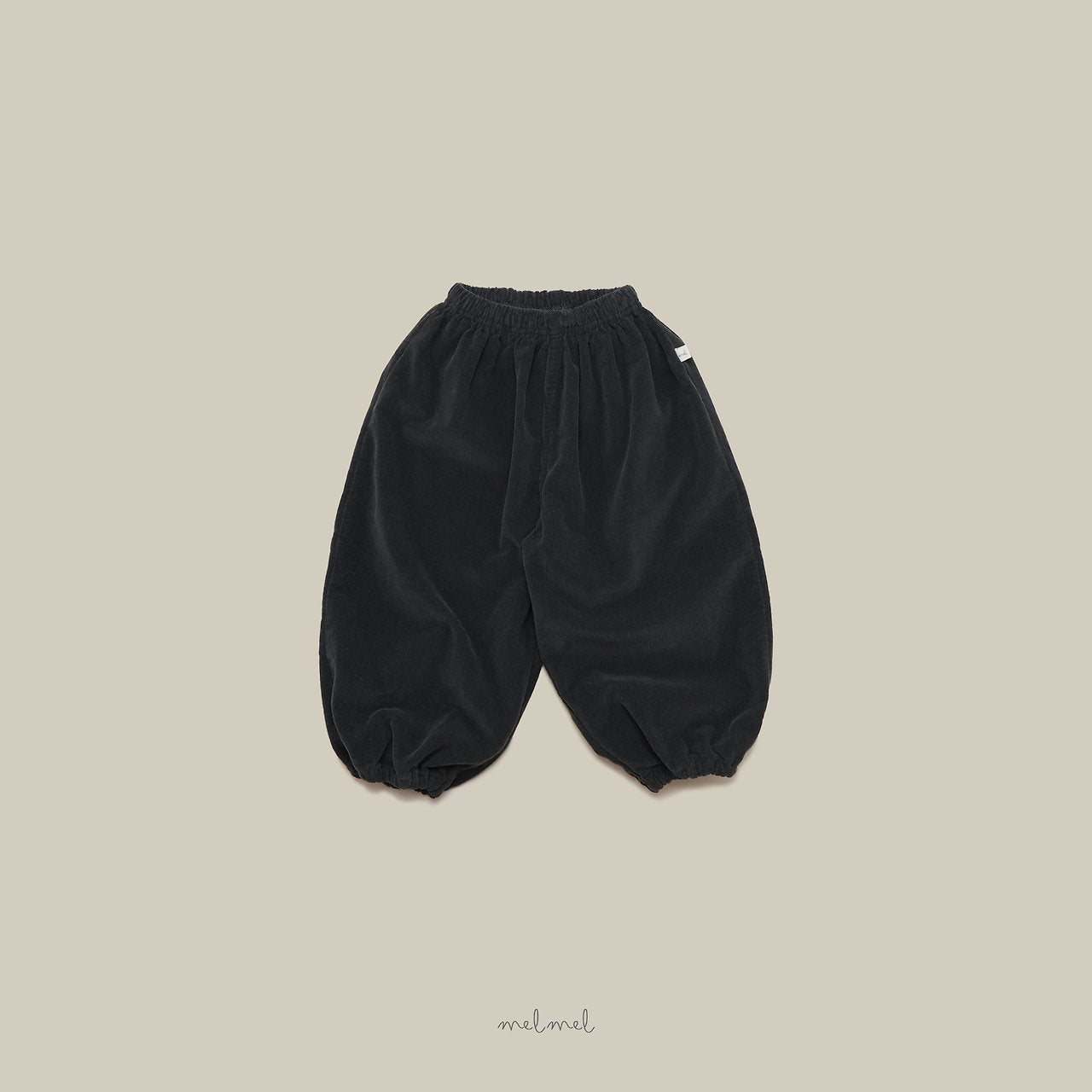 ［melmel］Corduroy Sausage Pants