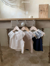 ［bebe holic］Puppy lace collar tops