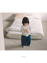 ［MELMEL］Loose fit denim pants