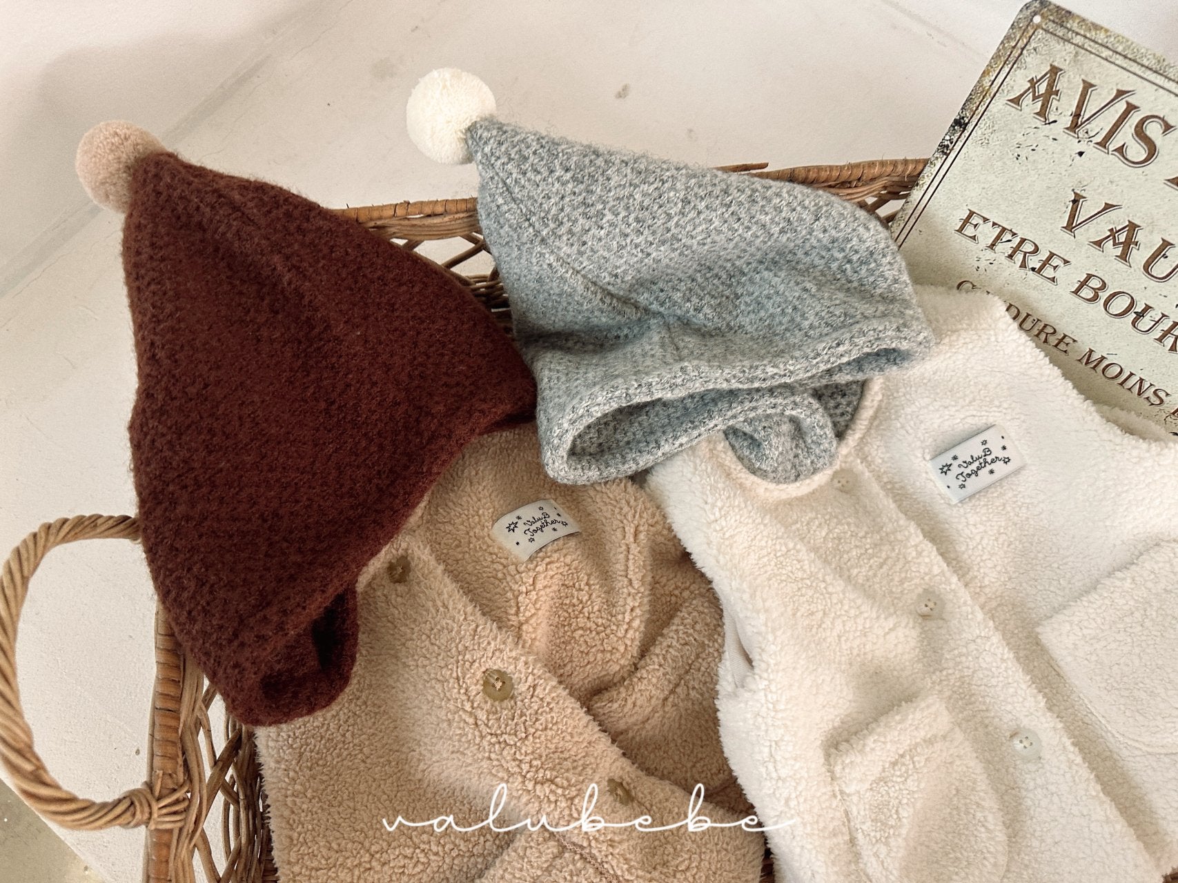 ［valubebe］Pompom food boa vest (baby)